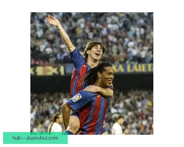 穆西亚拉透露崇拜小罗称其为自己足球偶像